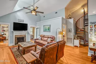 864 Ribaut Rd, Beaufort, SC 29902 - Photo 12