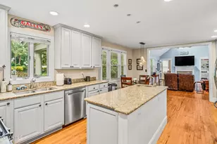 864 Ribaut Rd, Beaufort, SC 29902 - Photo 26