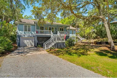 703 Seahorse Road, Ladys Island, SC 29920 - Photo 2