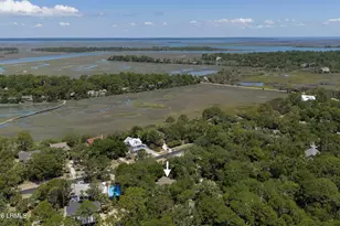 703 Seahorse Rd, Ladys Island, SC 29920 - Photo 42