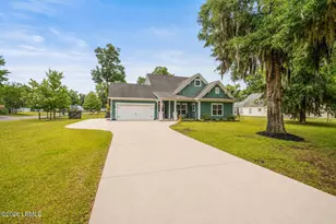 45 Gadwall Dr W, Beaufort, SC 29907 - Photo 2