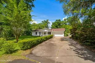 13 Blythewood Rd, Beaufort, SC 29907 - Photo 2