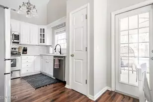 19 Sherwood Ln, Beaufort, SC 29907 - Photo 6