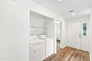 201 Battery Ln, Port Royal, SC 29902 - Photo 18