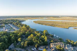 201 Battery Ln, Port Royal, SC 29902 - Photo 34