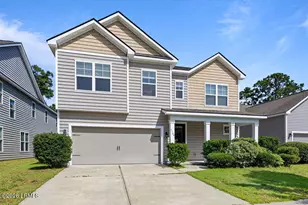 3784 Oyster Bluff Dr, Beaufort, SC 29907 - Photo 4
