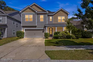 3784 Oyster Bluff Dr, Beaufort, SC 29907 - Photo 1