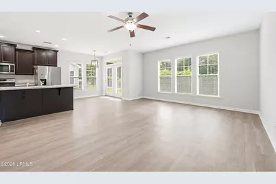 179 Okatie Park Circle E, Ridgeland, SC 29936 - Photo 4
