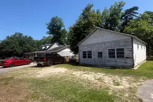 433 Main St, Fairfax, SC 29827 - Photo 2