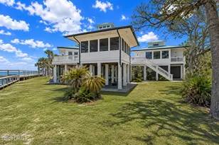 18 River Club Dr, Ladys Island, SC 29920 - Photo 8