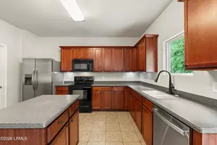8 Cedar Creek Cir, Port Royal, SC 29906 - Photo 10