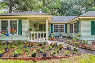 156 Middle Rd, Beaufort, SC 29907 - Photo 2