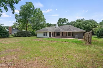 22 Chesterfield Drive, Beaufort, SC 29906 - Photo 24