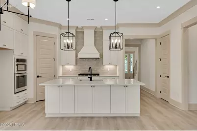 2422 Hermitage Road, Beaufort, SC 29902 - Photo 2