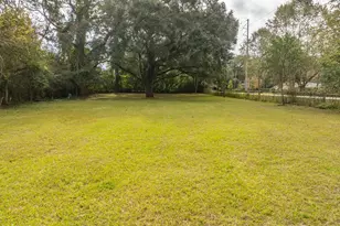 2422 Hermitage Rd, Beaufort, SC 29902 - Photo 20