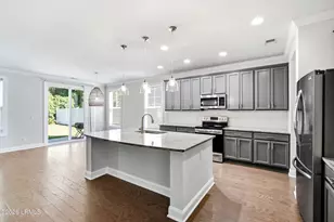 3674 Oyster Bluff Dr, Beaufort, SC 29907 - Photo 22