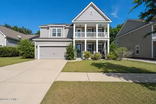 3674 Oyster Bluff Dr, Beaufort, SC 29907 - Photo 2
