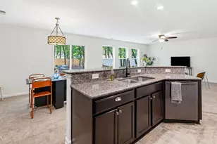 51 Mary Elizabeth Dr, Beaufort, SC 29907 - Photo 10