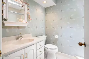 33 Victoria Dr, Hilton Head Island, SC 29926 - Photo 34