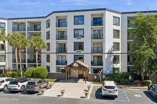 10 Lemoyne Ave, Hilton Head, SC 29928 - Photo 1