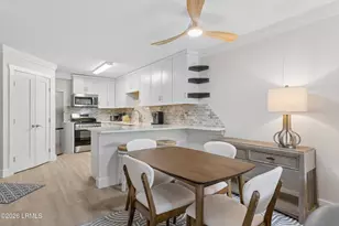 10 Lemoyne Ave, Hilton Head, SC 29928 - Photo 12