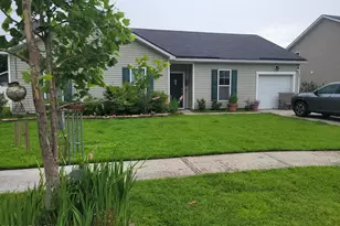 62 Okatie Park Cir E, Ridgeland, SC 29936 - Photo 2