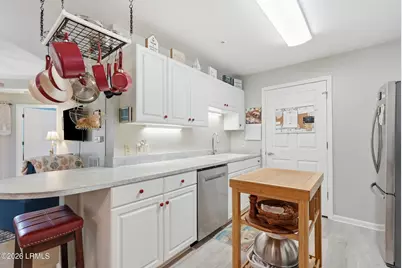 4924 Bluffton Parkway #303, Bluffton, SC 29910 - Photo 8