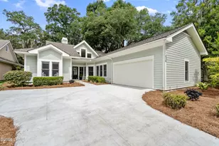 636 S Reeve Rd, Saint Helena Island, SC 29920 - Photo 2