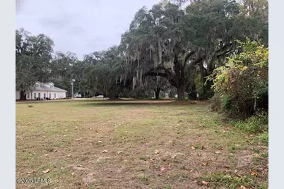 1237 Ribaut Road, Beaufort, SC 29902 - Photo 2