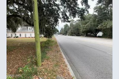 1237 Ribaut Road, Beaufort, SC 29902 - Photo 4