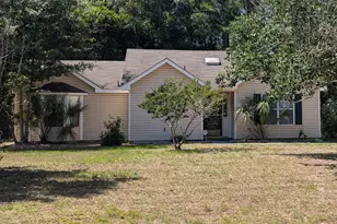 27 Irongate Dr, Beaufort, SC 29906 - Photo 1
