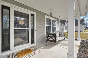 121 Teal Bluff Blvd, Seabrook, SC 29940 - Photo 8
