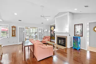 60 Thomas Sumter St, Beaufort, SC 29907 - Photo 6
