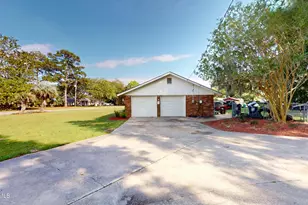 2228 Plantation Dr, Beaufort, SC 29902 - Photo 40