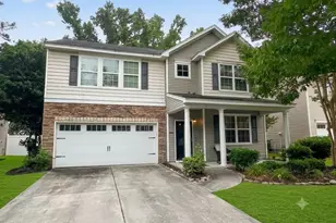 17 Cedar Creek Cir, Port Royal, SC 29906 - Photo 1