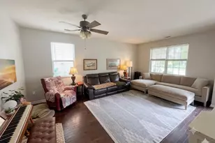 17 Cedar Creek Cir, Port Royal, SC 29906 - Photo 2