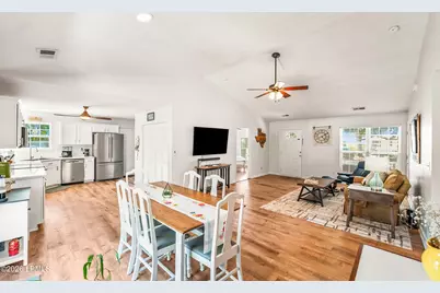 2101 Wilson Drive, Beaufort, SC 29902 - Photo 10