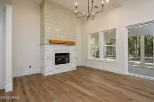 15 Woods Ln, Beaufort, SC 29907 - Photo 8