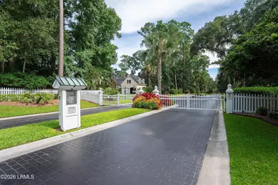 285 De La Gaye Point, Beaufort, SC 29902 - Photo 28