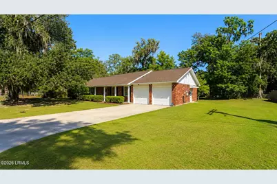 3000 Dogwood Street, Beaufort, SC 29906 - Photo 2