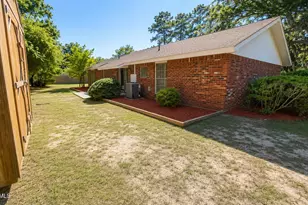 3000 Dogwood St, Beaufort, SC 29906 - Photo 14