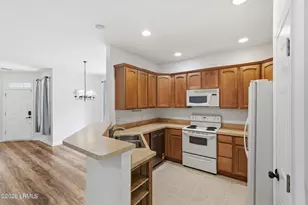 8 Winterberry Ln, Bluffton, SC 29910 - Photo 12