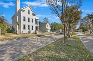 107 Bryan Dr, Beaufort, SC 29902 - Photo 2
