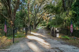 36 Ave of Oaks, Saint Helena Island, SC 29920 - Photo 2