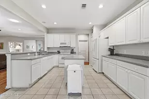 31 Willow Brook Dr, Bluffton, SC 29909 - Photo 10