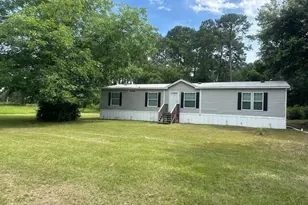 137 Coffin Point Rd, Saint Helena Island, SC 29920 - Photo 2