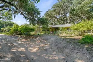 16 Oakland Dr, Saint Helena Island, SC 29920 - Photo 42
