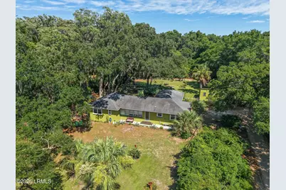 16 Oakland Drive, Saint Helena Island, SC 29920 - Photo 2