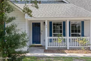 20 Cedar Crest Cir, Beaufort, SC 29907 - Photo 4