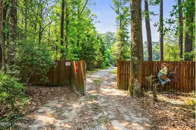 18 Quiet Cove Way, Beaufort, SC 29907 - Photo 4